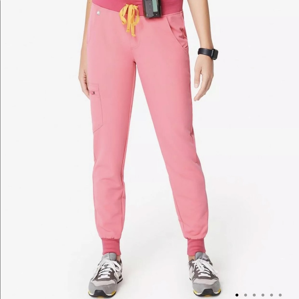 Figs neon pink Zamora joggers